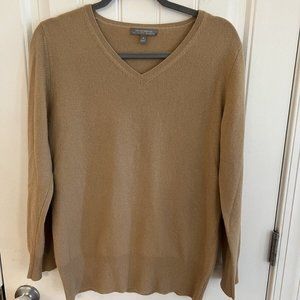 NEIMAN MARCUS THE CASHMERE COLLECTION Tan V-Neck Sweater